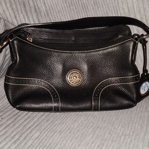 Dooney & bourke , black small purse